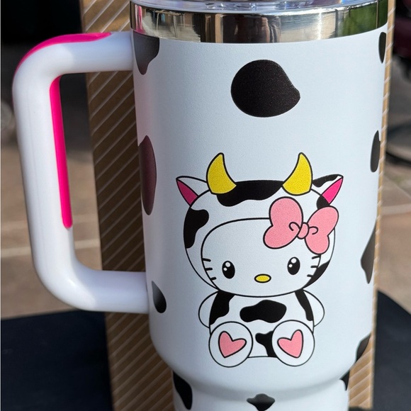 Stanley Cow Pattern Tumbler with Hello Kitty - Picture 2 of 2